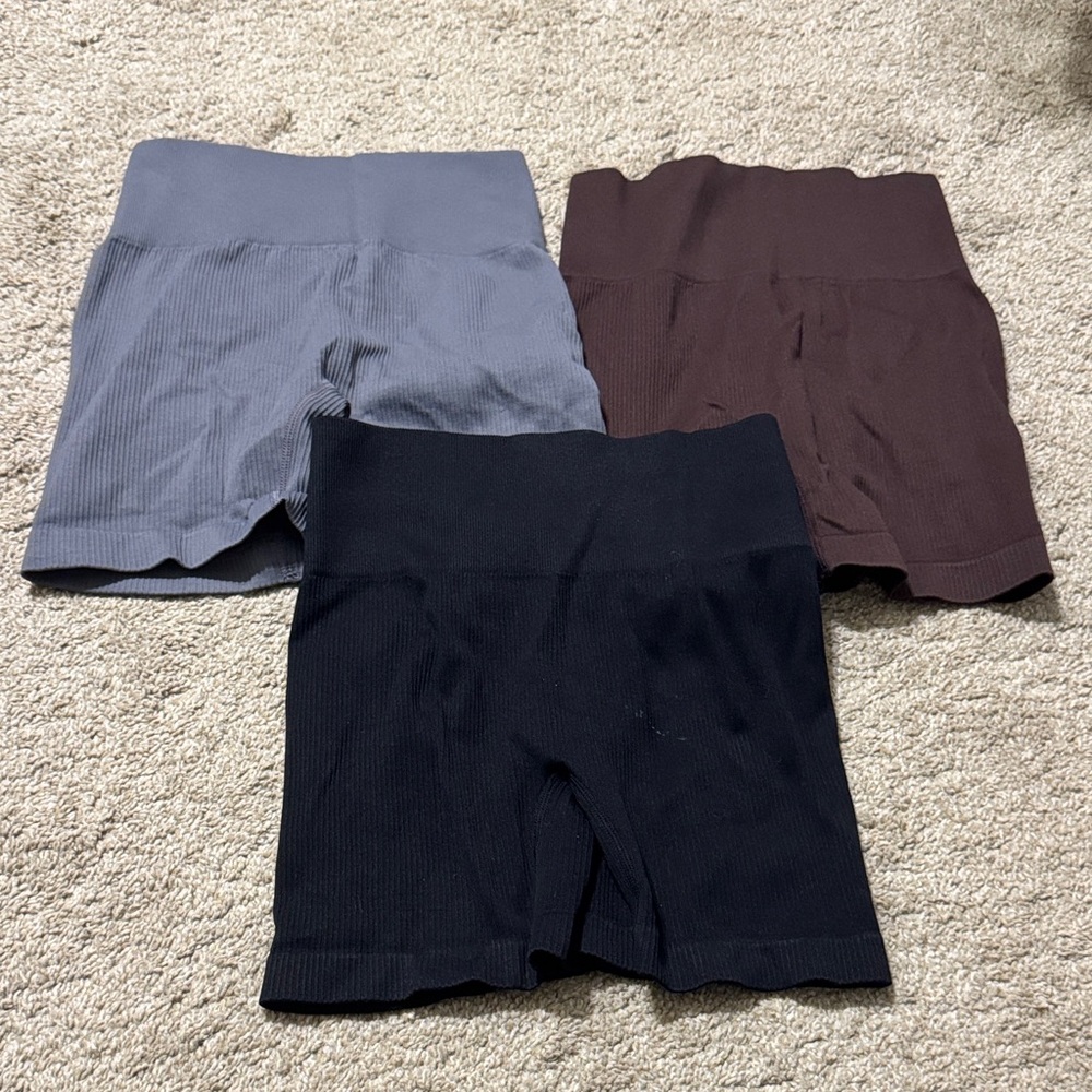 Small/Medium Bundle of 3 Women’s Athletic High-waist Booty lifting shorts lot